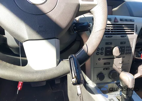 2009 Saturn Vue 4-Cyl Xe z USA, uszkodzony, nr VIN 3GSCL33P19S581369